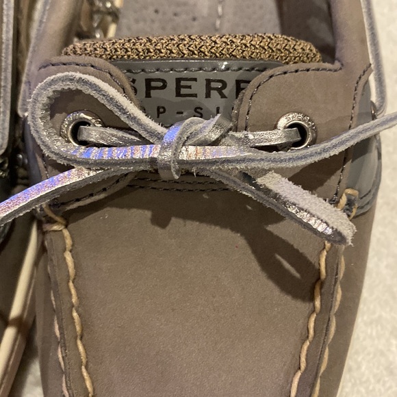Sperry Shoes - Picture 8 of 9